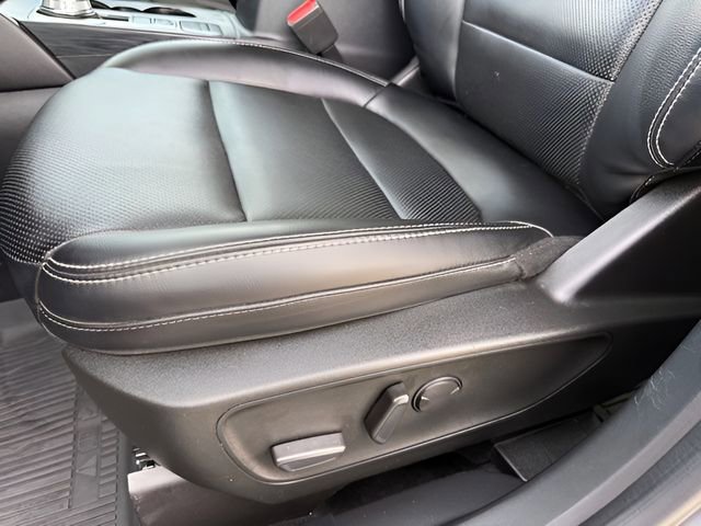 Certified 2022 Ford Escape Titanium w/ Class II Trailer Tow Package image 18