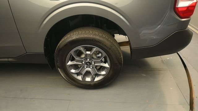 Certified 2025 Ford Maverick XLT w/ Equipment Group 302A AWD/4WD image 9