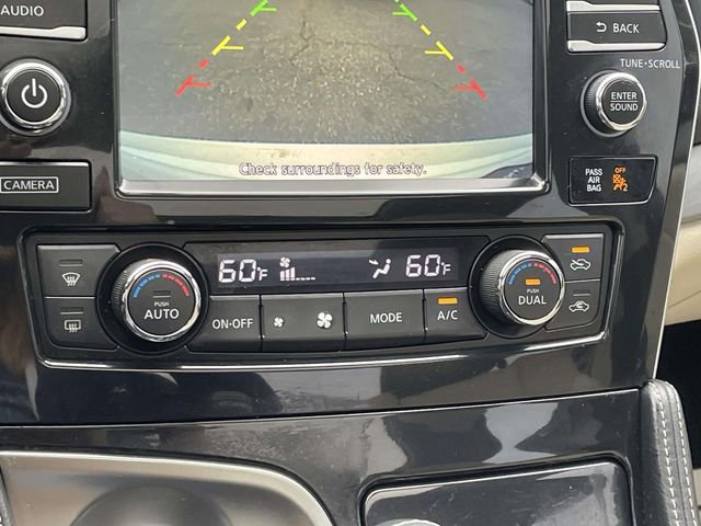 Used 2017 Nissan Maxima 3.5 SL FWD image 24