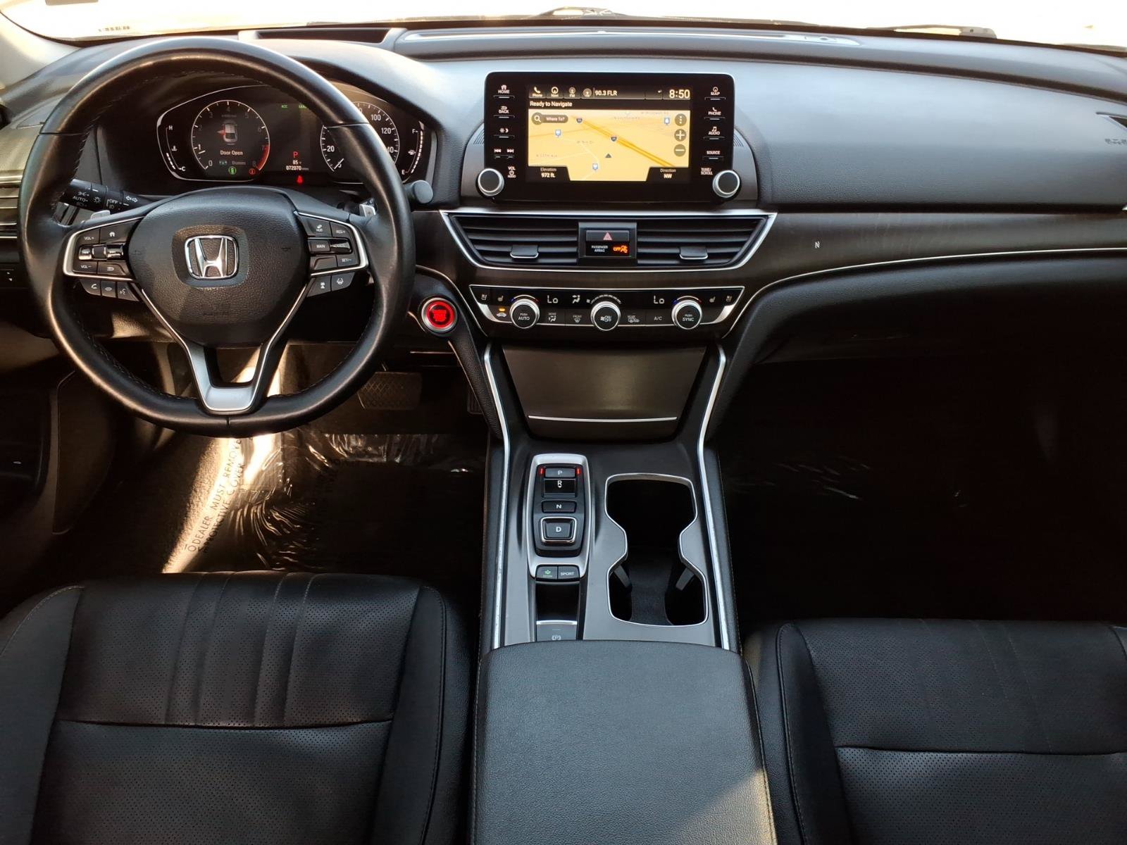 Used 2019 Honda Accord Touring image 17
