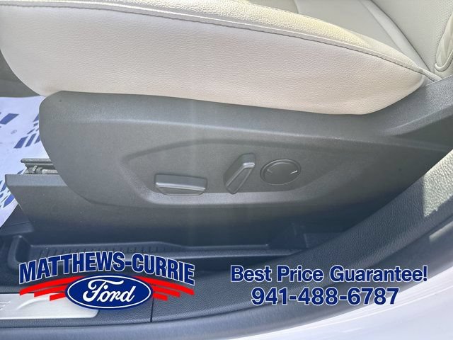 Certified 2024 Ford Edge Titanium w/ Equipment Group 301A AWD/4WD image 10