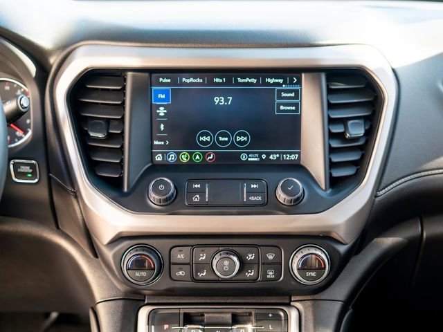 Used 2023 GMC Acadia Denali w/ Black Diamond Edition image 27