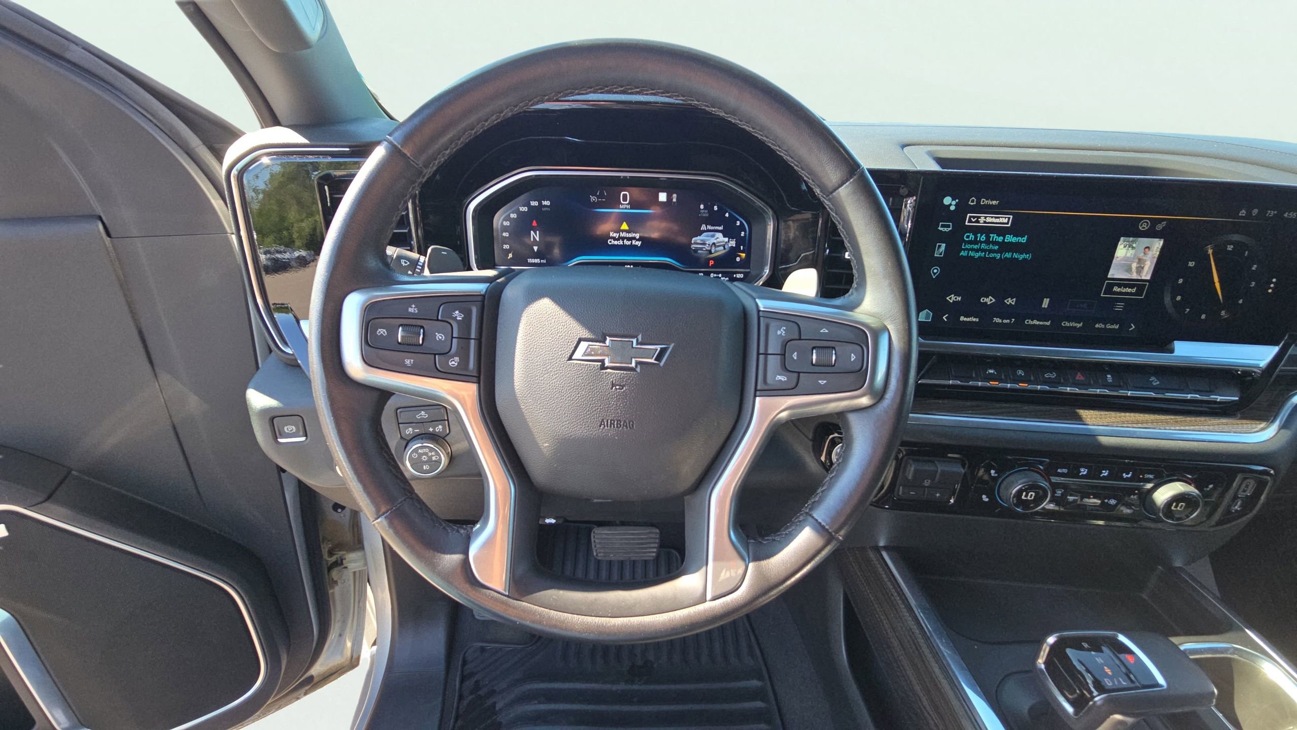 Used 2022 Chevrolet Silverado 1500 RST w/ Convenience Package II image 14