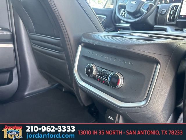 Certified 2025 Ford Expedition Max Platinum AWD/4WD image 15