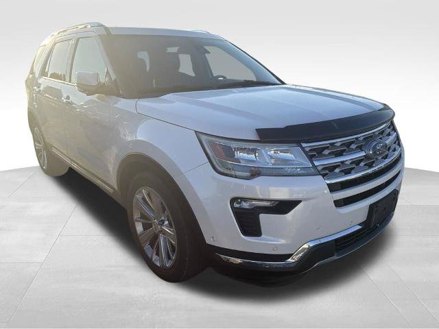 Certified 2018 Ford Explorer Limited w/ Equipment Group 301A FWD image 17