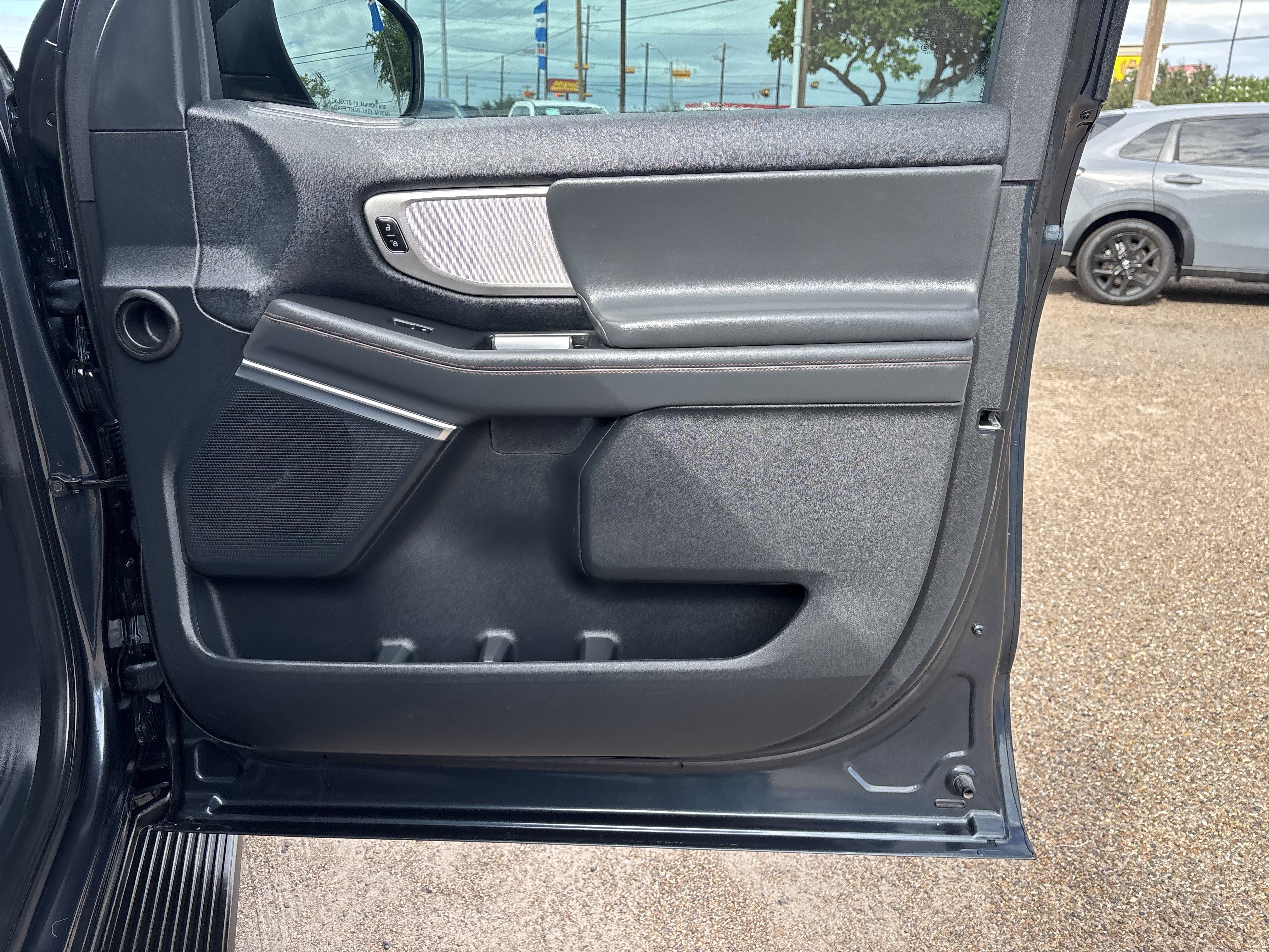 Certified 2025 Ford Expedition Active RWD image 25