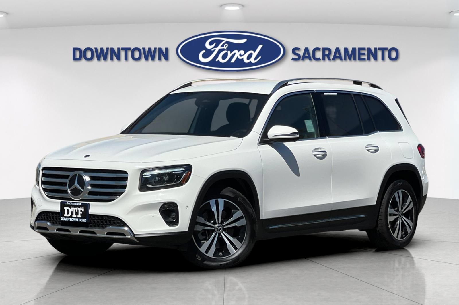 Used 2024 Mercedes-Benz GLB 250 image 2