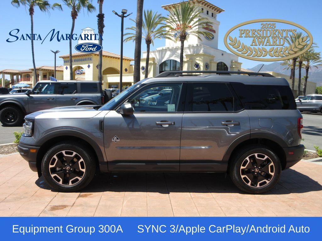 Certified 2023 Ford Bronco Sport Outer Banks AWD/4WD image 1