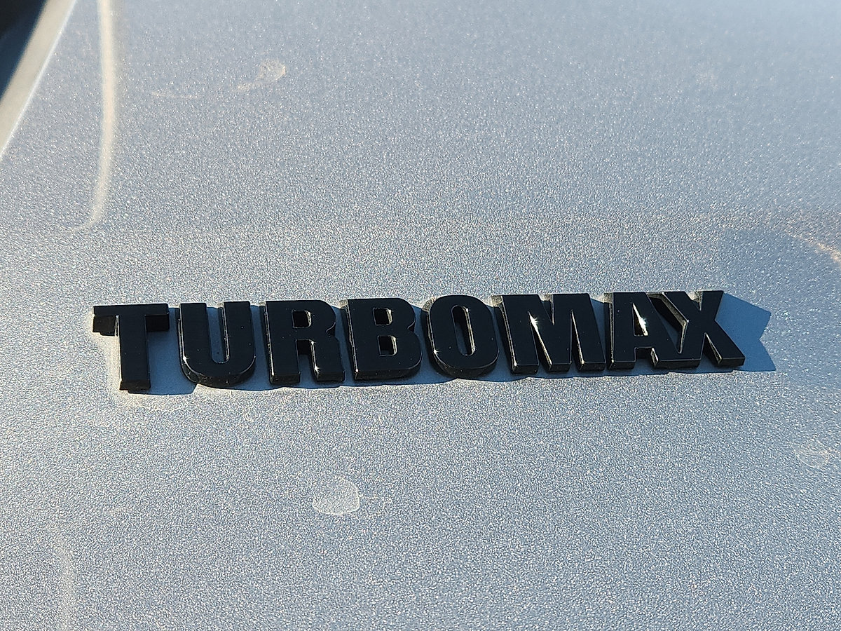Used 2025 Chevrolet Silverado 1500 Custom w/ Turbomax Blackout Package AWD/4WD image 9