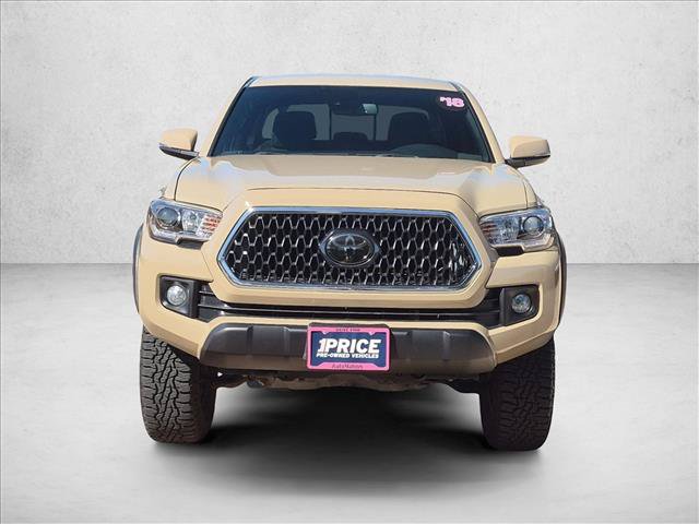 Used 2018 Toyota Tacoma TRD Off-Road AWD/4WD image 2