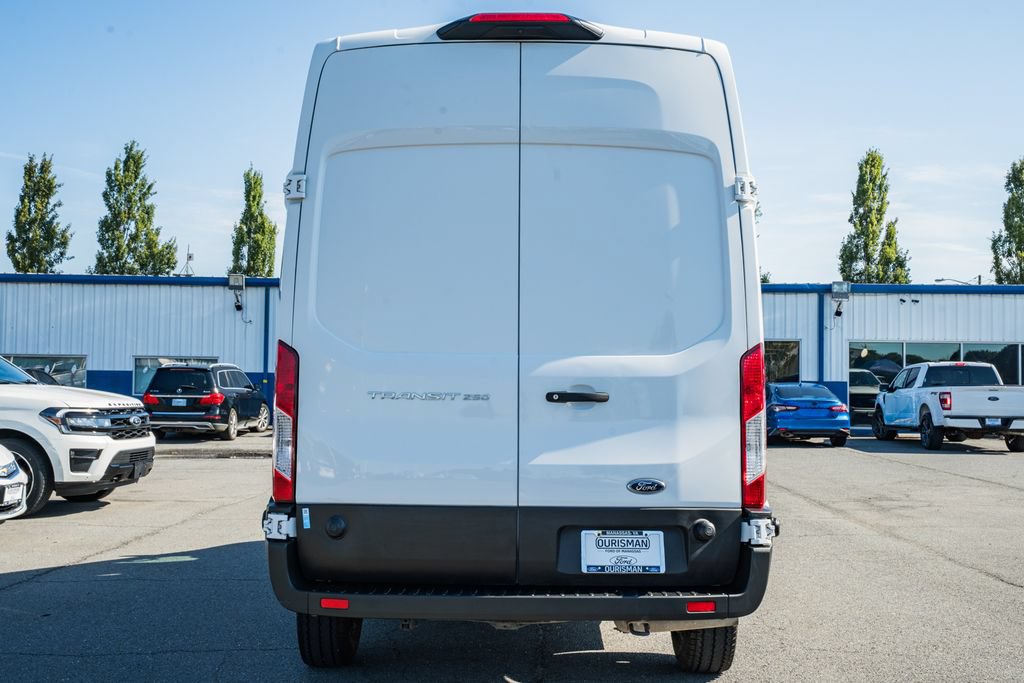 Certified 2024 Ford Transit 250 148 High Roof RWD image 5