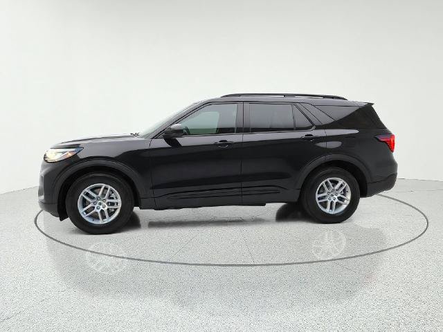 Certified 2026 Ford Explorer Active w/ Active Comfort Package RWD image 4