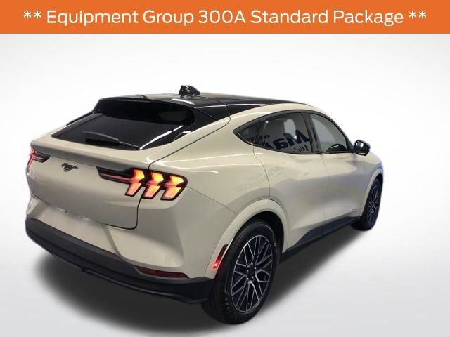 Certified 2025 Ford Mustang Mach-E Premium image 4