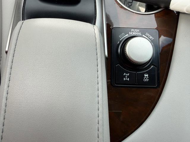 Used 2019 Lexus RX 350 AWD w/ Navigation Package image 31