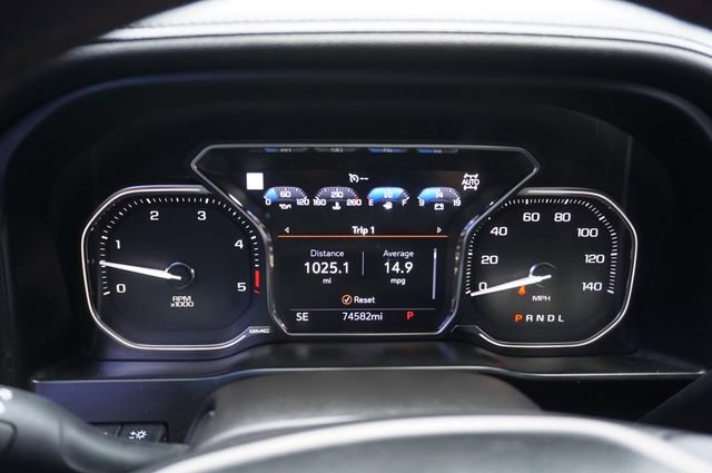 Used 2020 GMC Sierra 2500 AT4 w/ AT4 Premium Package AWD/4WD image 17