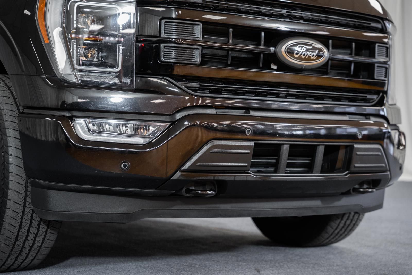 Certified 2022 Ford F150 Lariat w/ Equipment Group 502A High image 11