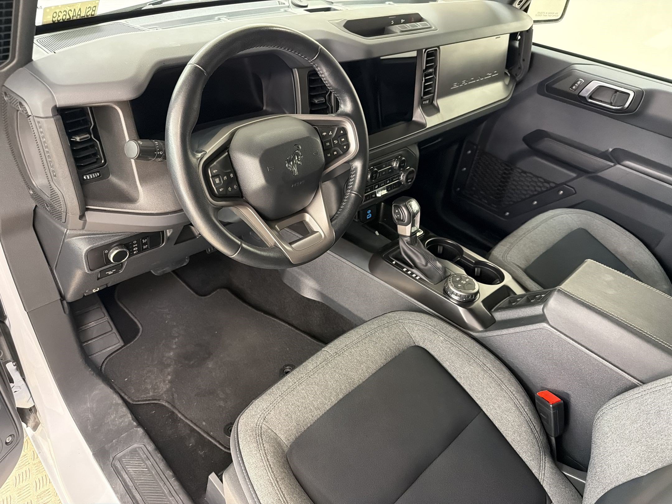 Certified 2025 Ford Bronco Big Bend AWD/4WD image 4