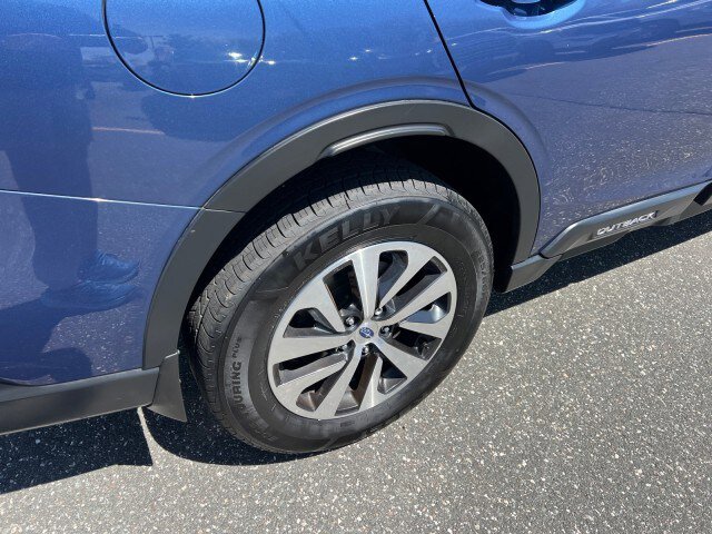 Used 2022 Subaru Outback Premium AWD/4WD image 36