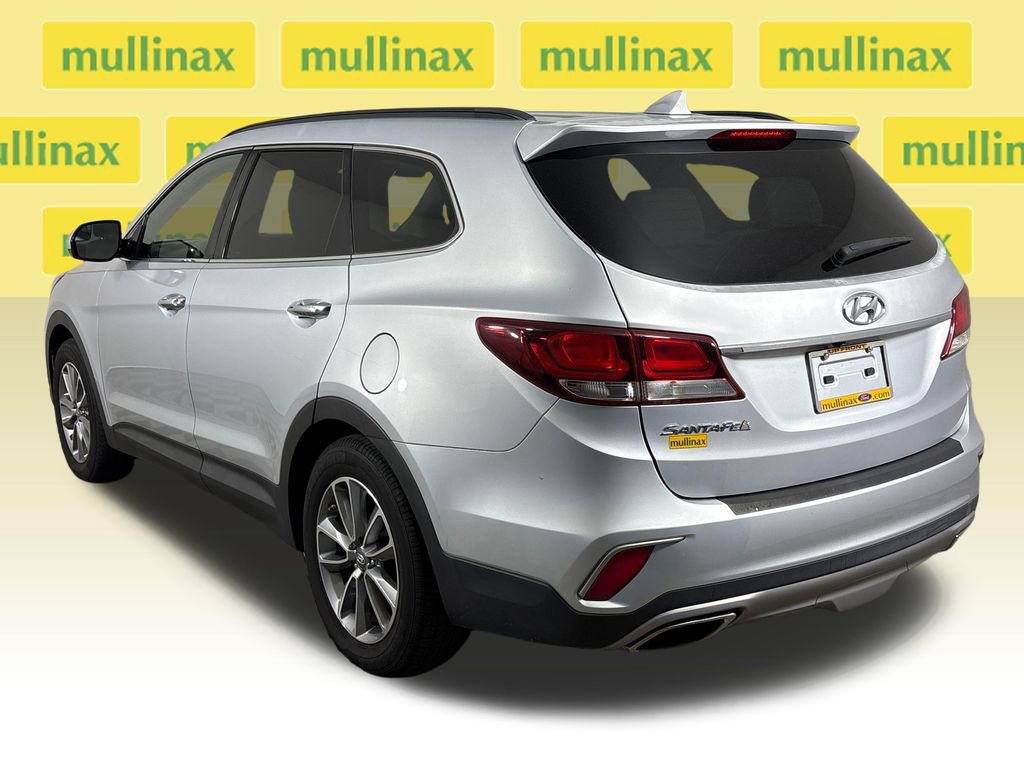 Used 2017 Hyundai Santa Fe SE w/ Cargo Package FWD image 9