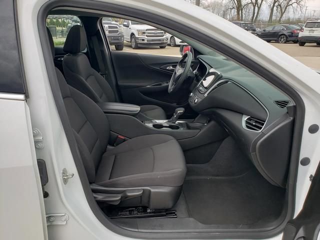 Used 2023 Chevrolet Malibu LT FWD image 20