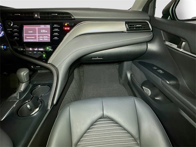 Used 2019 Toyota Camry SE image 32