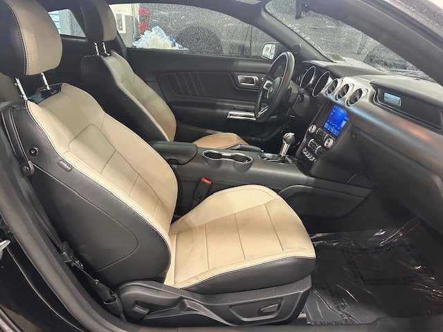 Certified 2022 Ford Mustang GT Premium RWD image 8