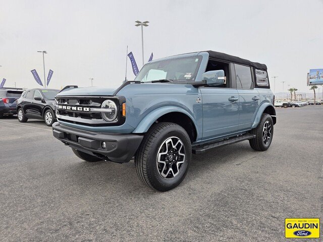Certified 2023 Ford Bronco Outer Banks AWD/4WD image 3