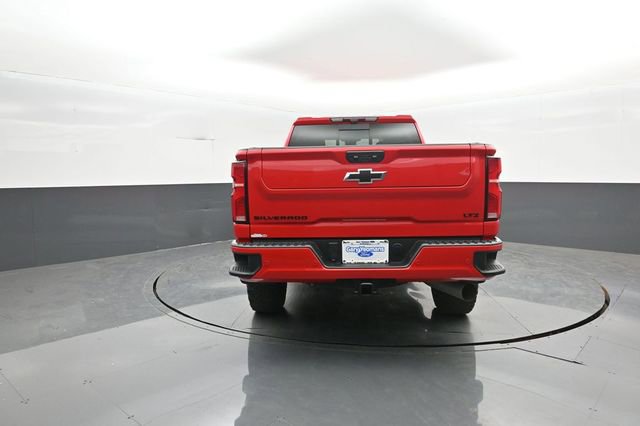 Used 2024 Chevrolet Silverado 2500 LTZ w/ LTZ Plus Package image 6
