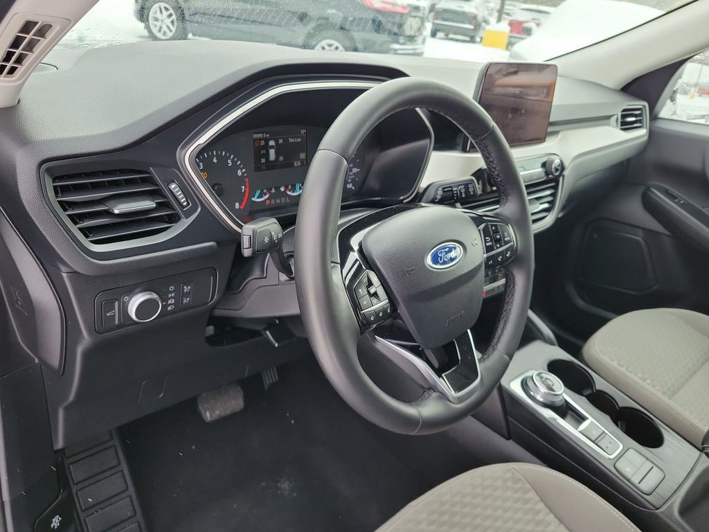 Certified 2022 Ford Escape SE w/ Convenience Package AWD/4WD image 9