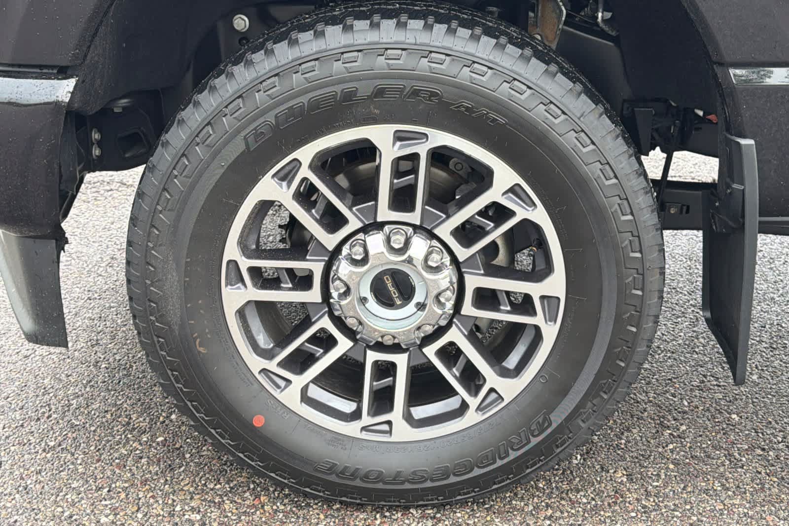 Certified 2025 Ford F350 Platinum w/ Platinum Plus Package AWD/4WD image 26