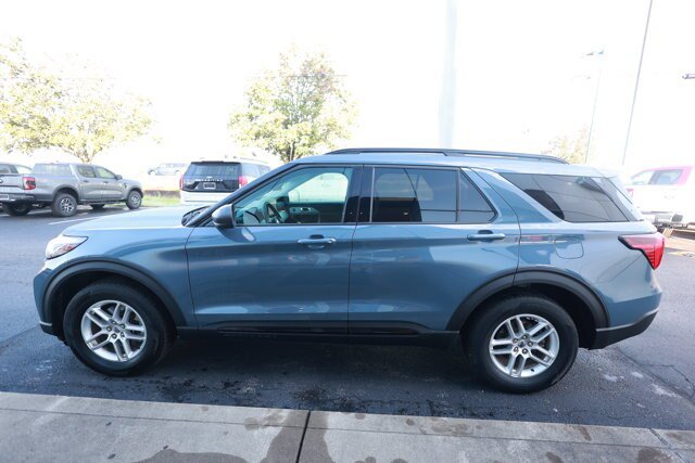 Certified 2026 Ford Explorer Active AWD/4WD image 7