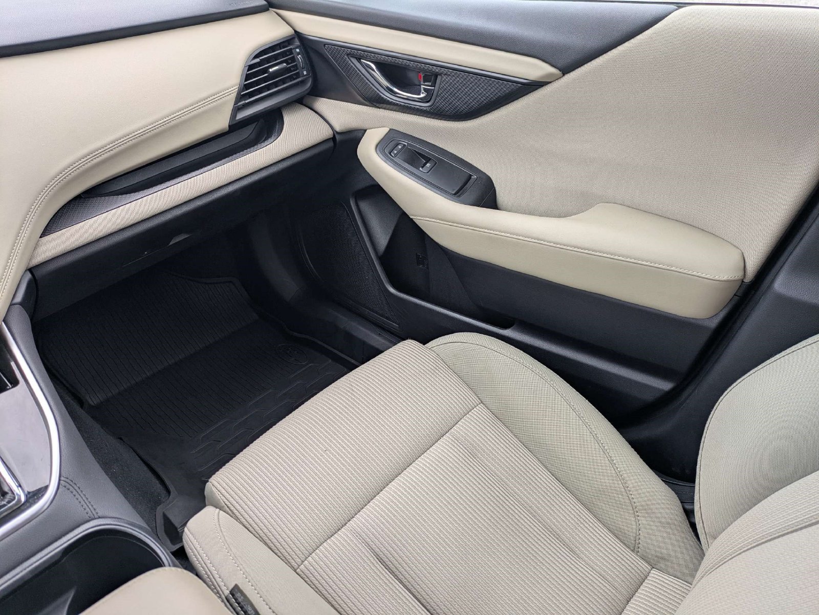 Used 2020 Subaru Legacy Premium AWD/4WD image 18