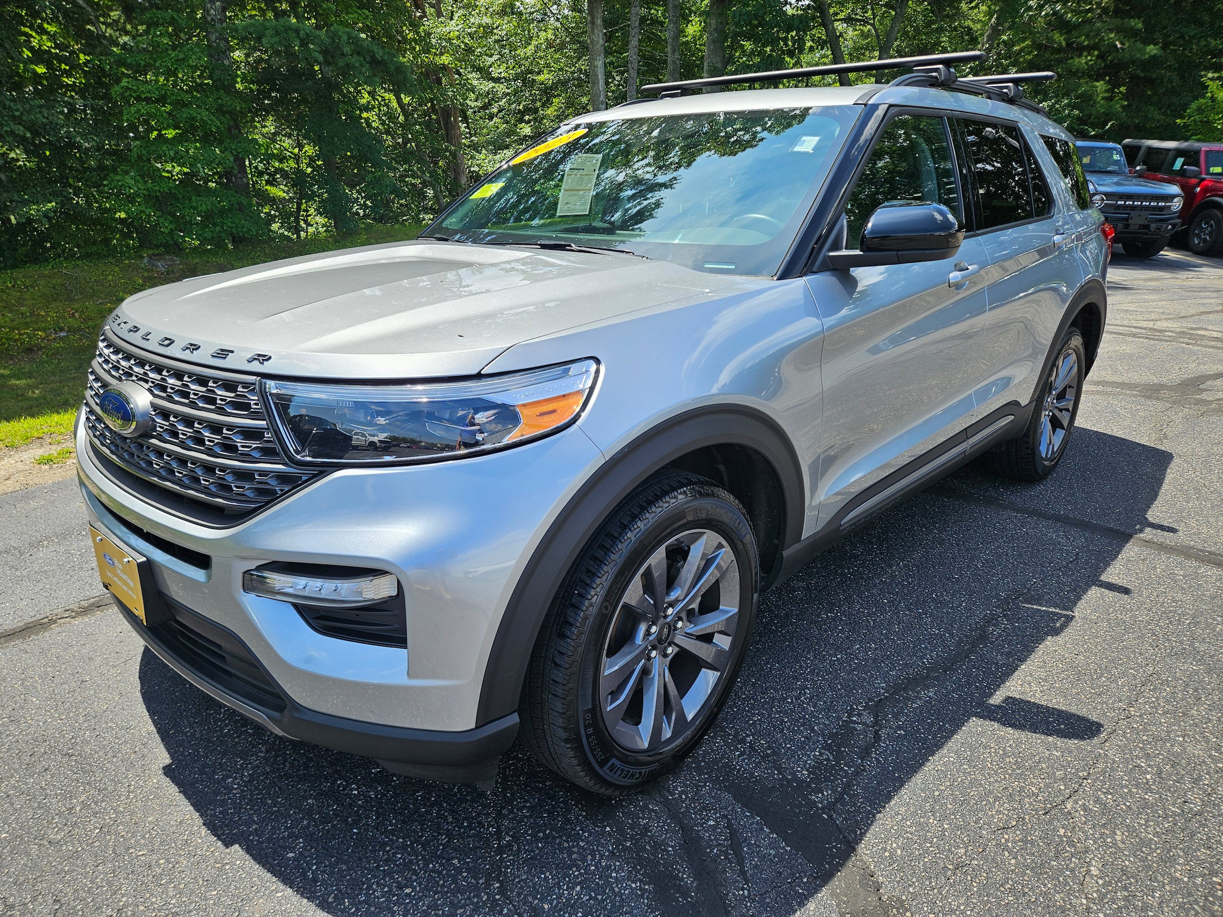 Certified 2023 Ford Explorer XLT w/ Equipment Group 202A
