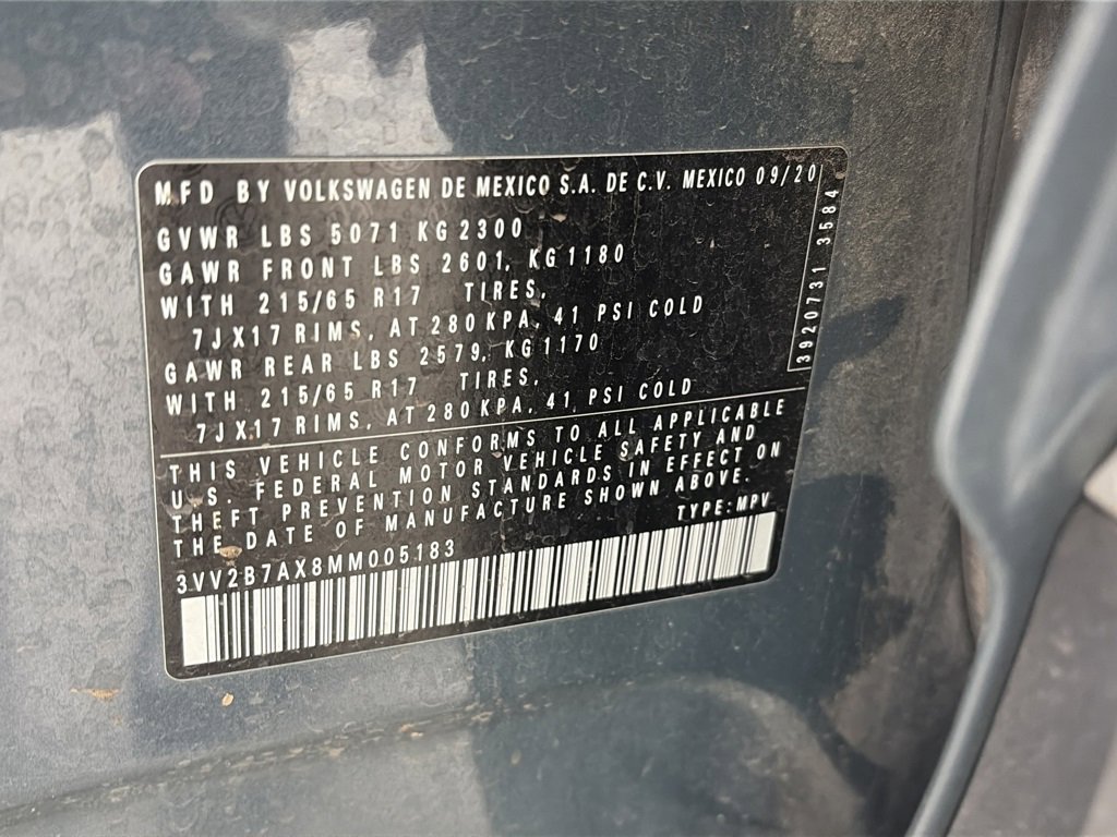 Used 2021 Volkswagen Tiguan SE image 9