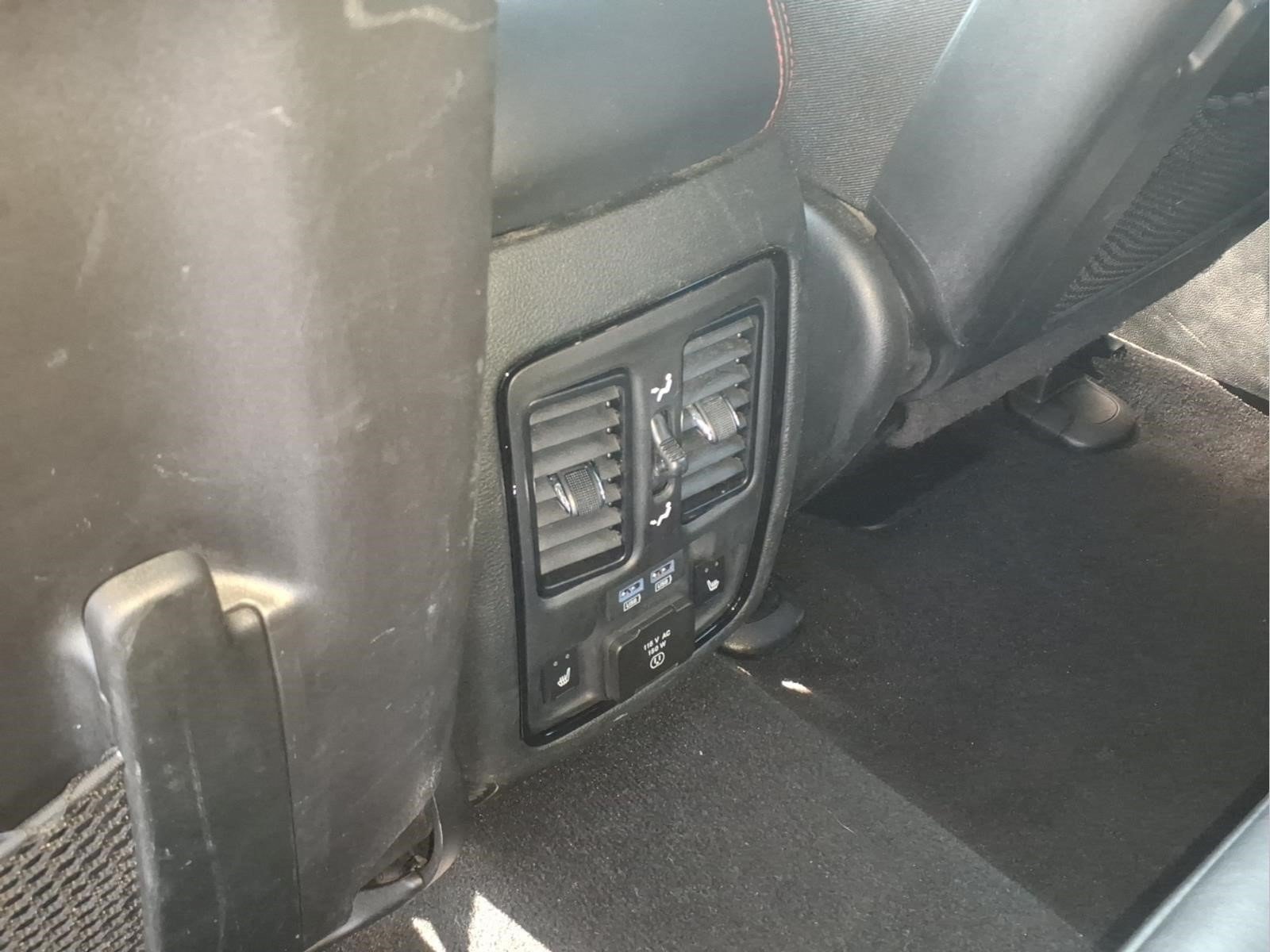 Used 2024 Dodge Durango GT AWD/4WD image 14