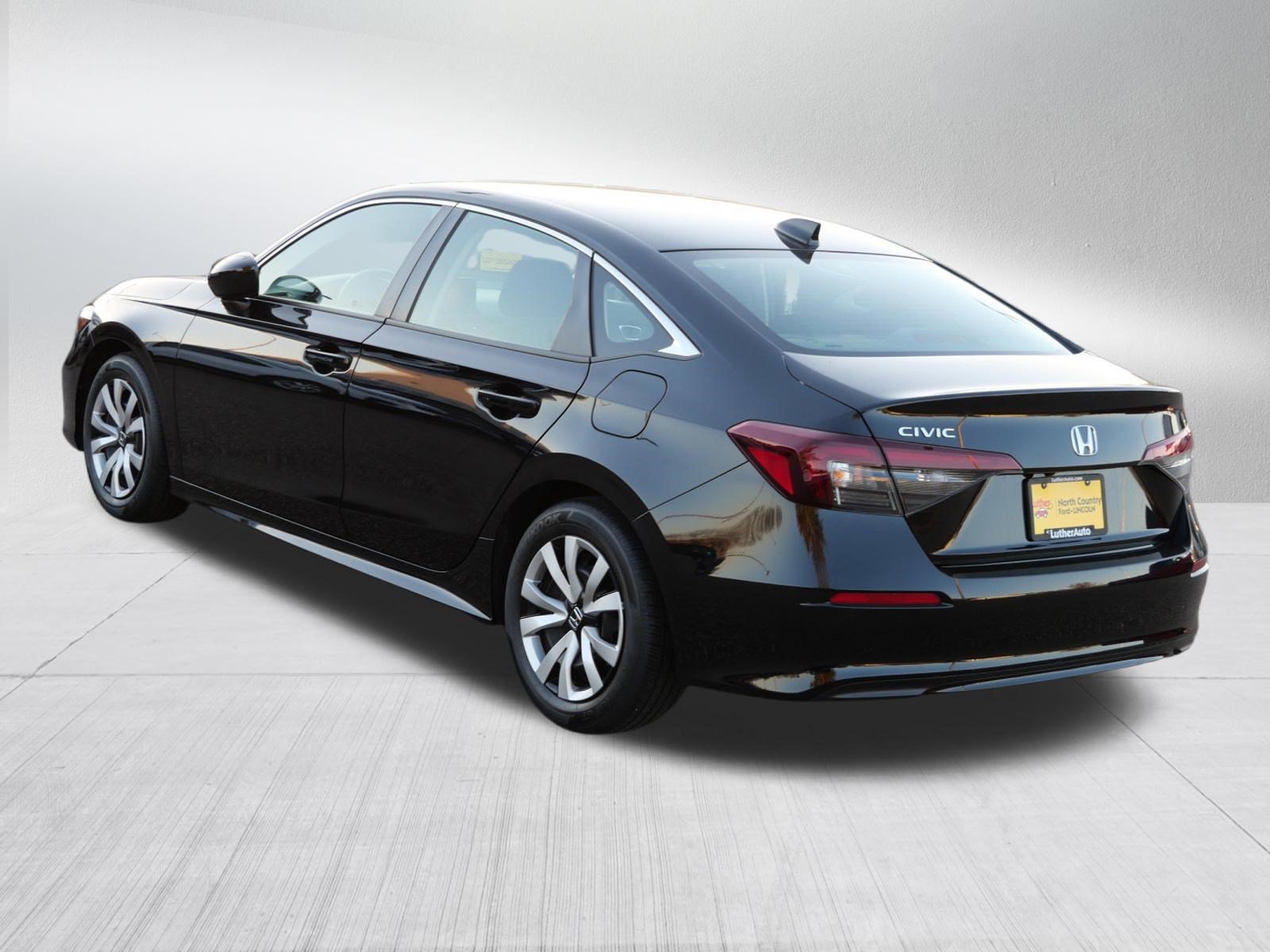 Used 2025 Honda Civic LX image 5
