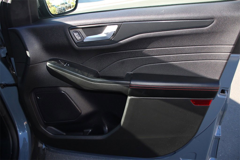 Certified 2024 Ford Escape ST-Line w/ Equipment Group 301A image 29