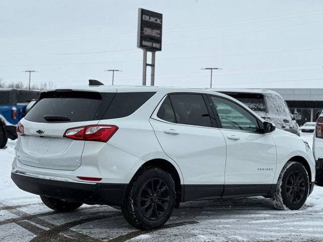 Used 2020 Chevrolet Equinox LT w/ Driver Convenience Package image 8
