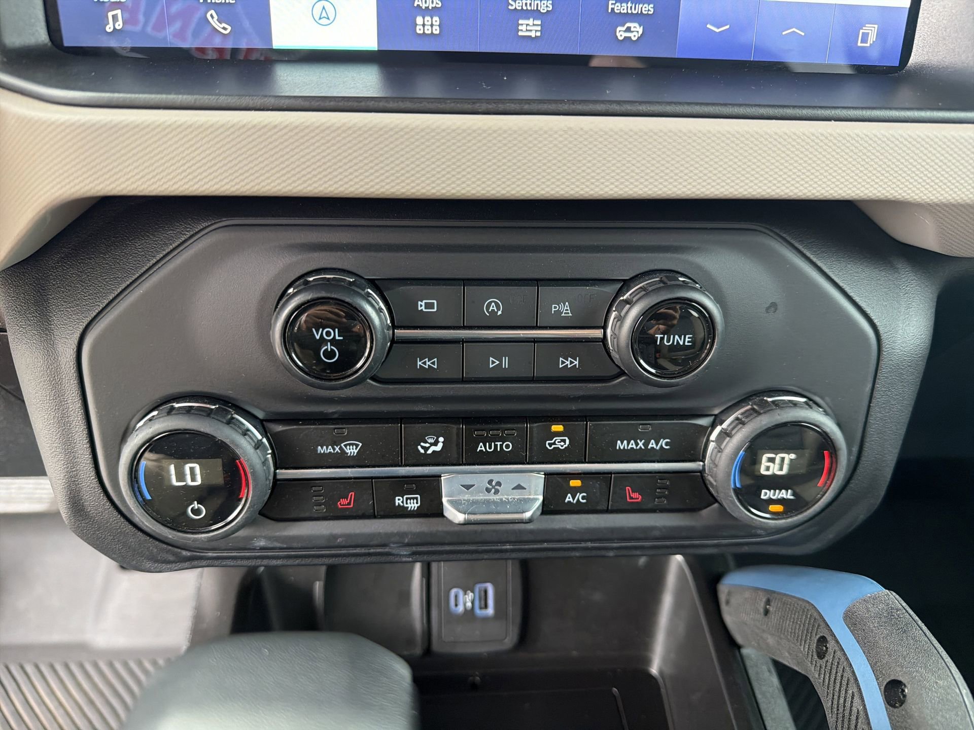 Certified 2023 Ford Bronco Wildtrak AWD/4WD image 8