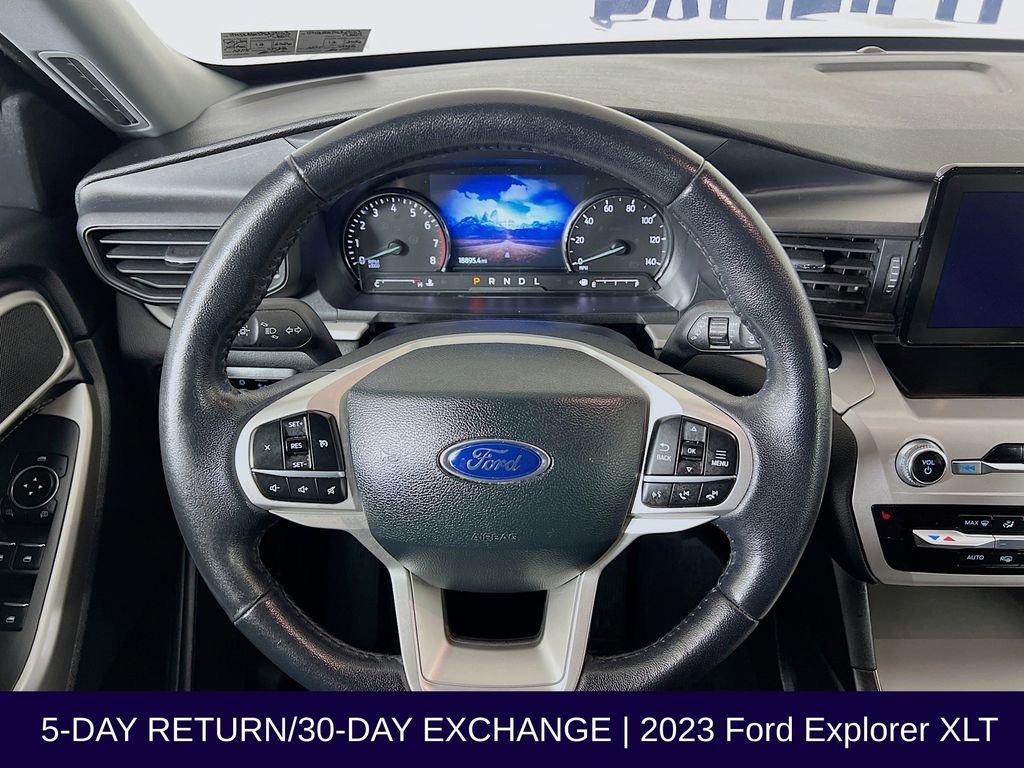 Certified 2023 Ford Explorer XLT image 14