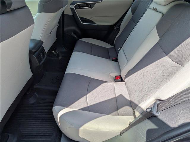 Used 2024 Toyota RAV4 XLE FWD image 18