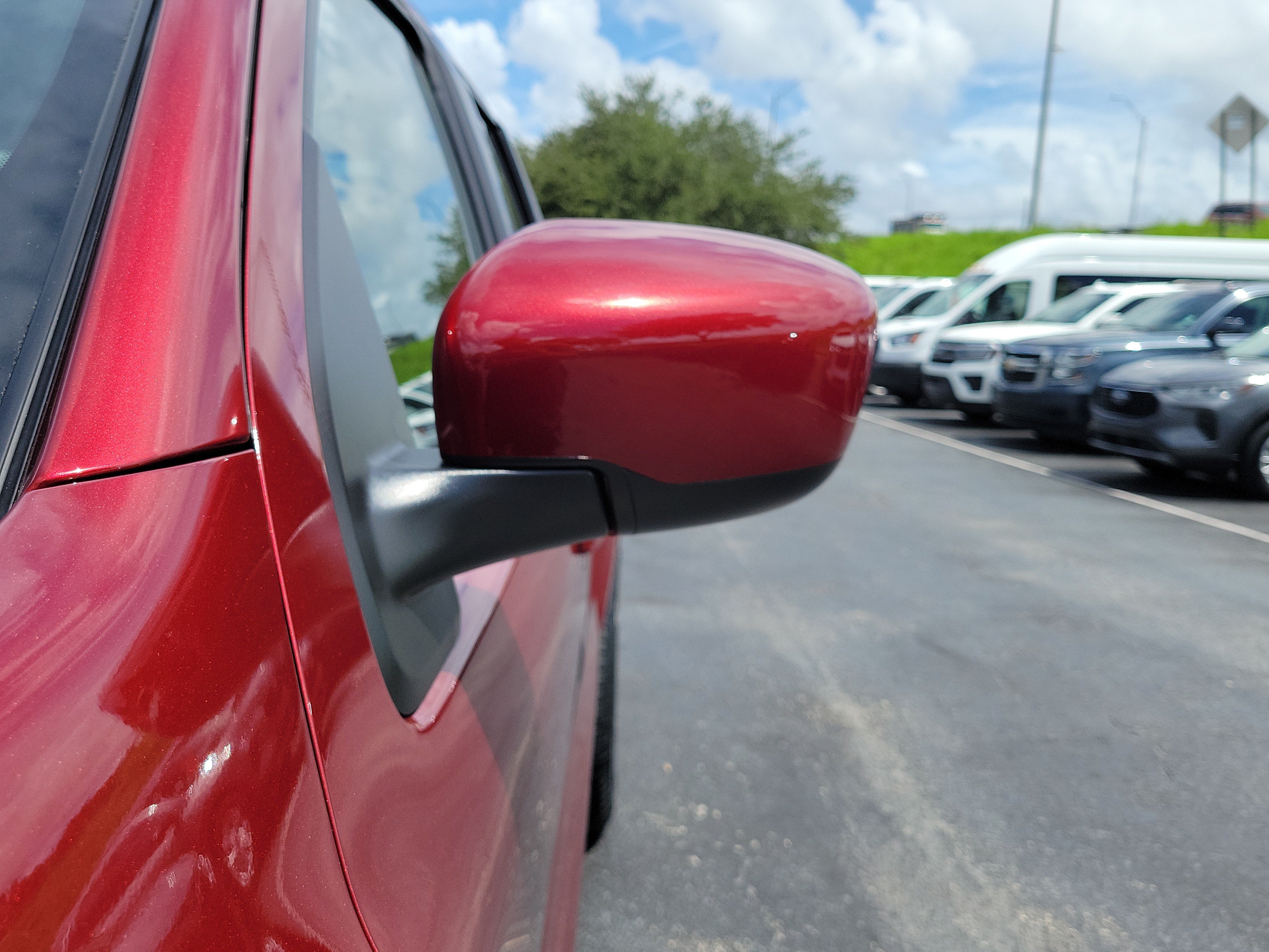 Used 2022 Nissan Frontier SV RWD image 4