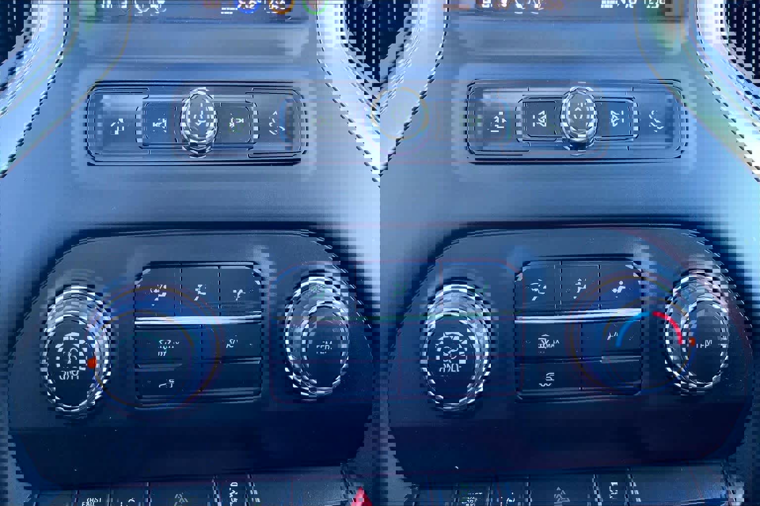 Used 2025 Chevrolet Silverado 2500 W/T image 35