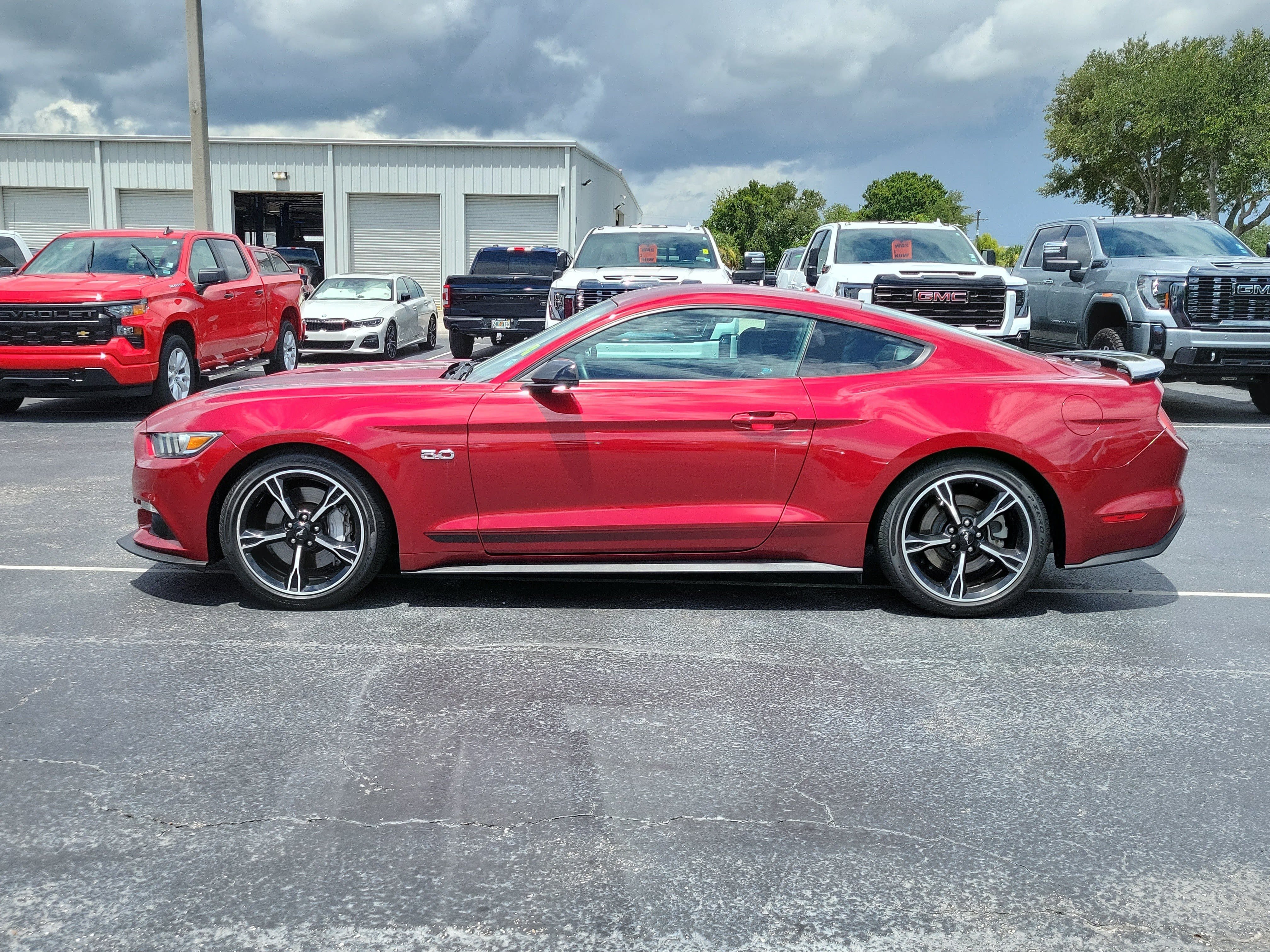 Certified 2017 Ford Mustang GT Premium w/ Equipment Group 401A RWD image 6