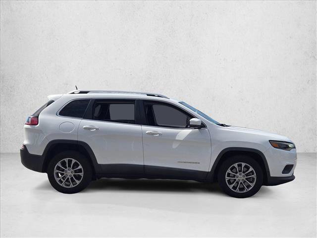 Used 2020 Jeep Cherokee Latitude Plus w/ Cold Weather Group FWD image 4