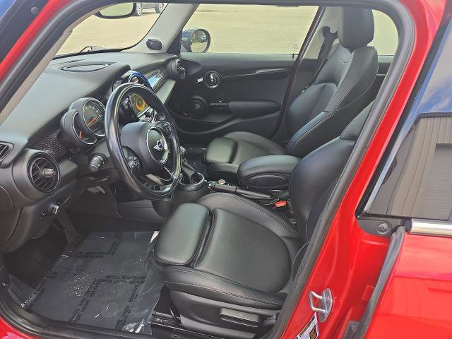 Used 2017 MINI Cooper S image 10