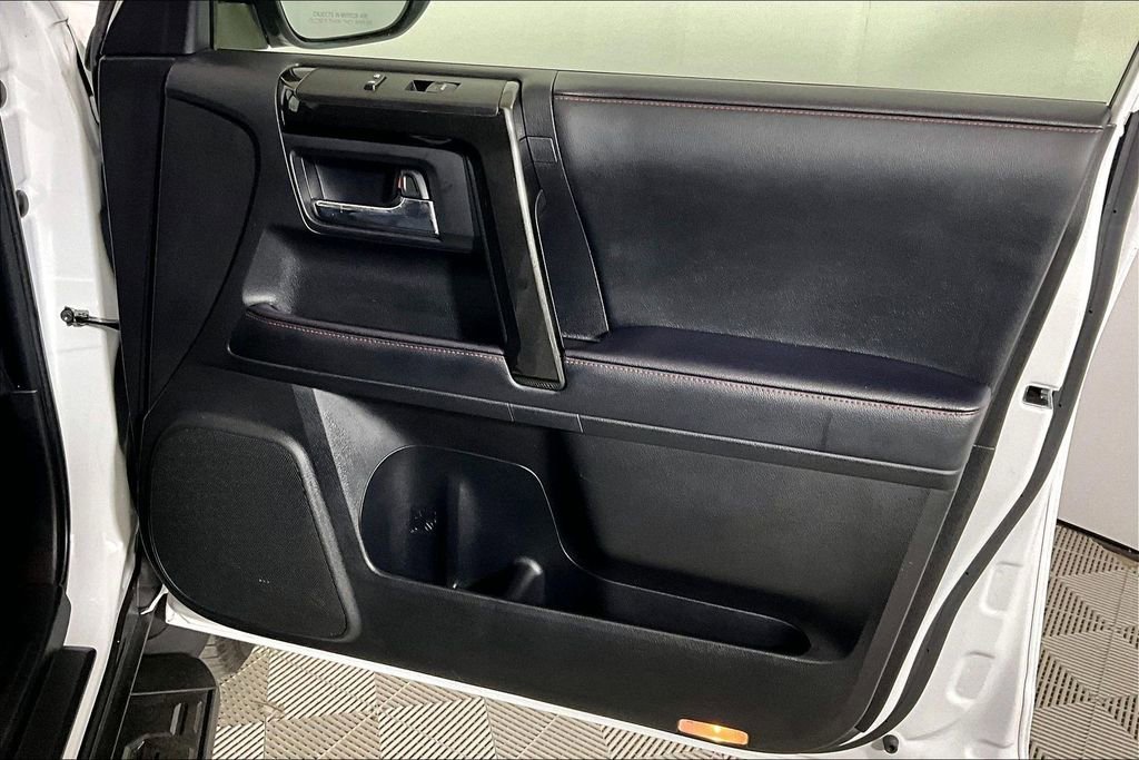 Used 2024 Toyota 4Runner TRD Off-Road Premium image 19