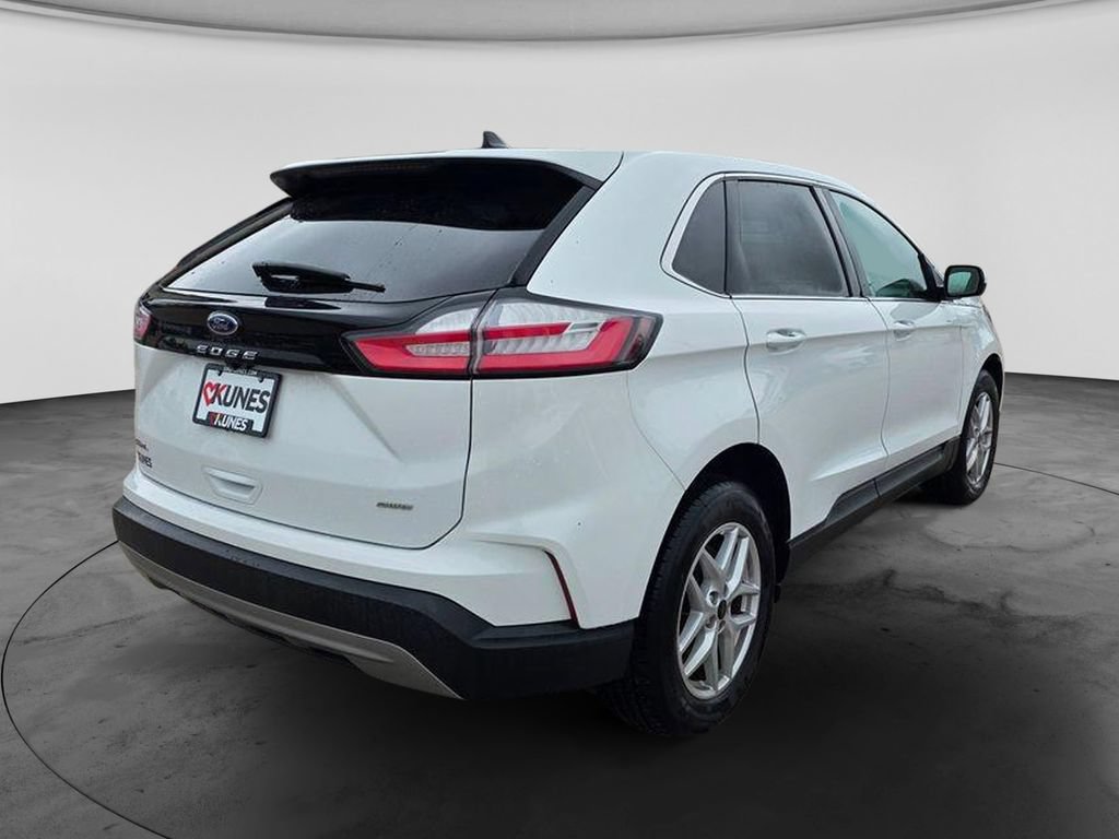 Certified 2024 Ford Edge SEL AWD/4WD image 10