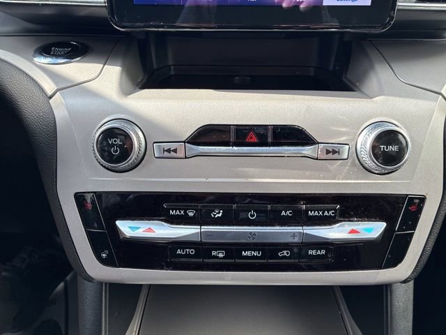 Certified 2023 Ford Explorer XLT w/ Equipment Group 202A image 26
