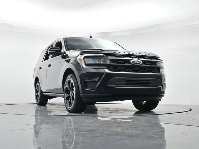 Certified 2024 Ford Expedition Limited image 36